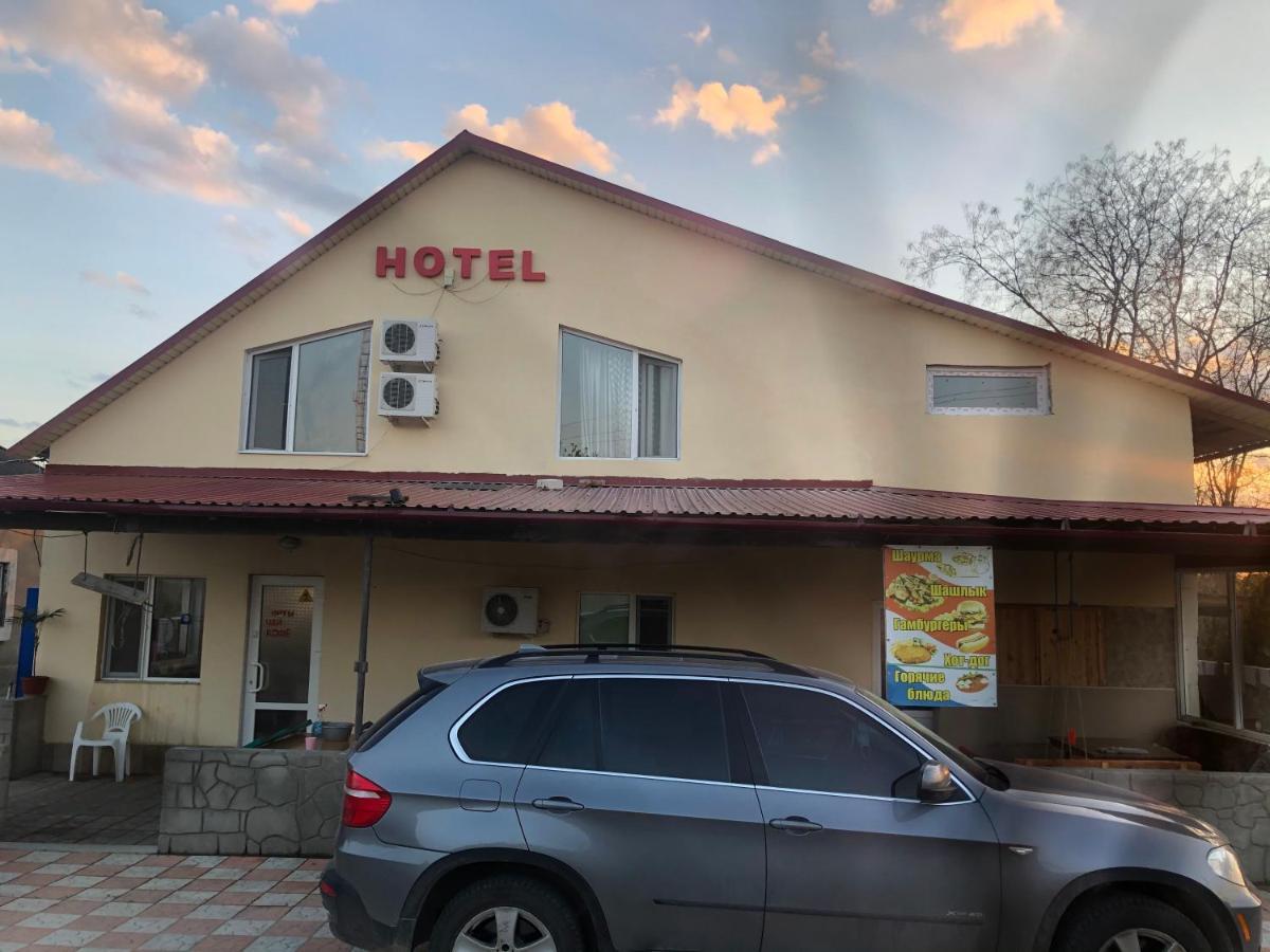 Гостиный Дом Comfort Reni Luaran gambar